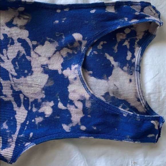 Cropped Tie Dye Tank - Picture 2 of 3